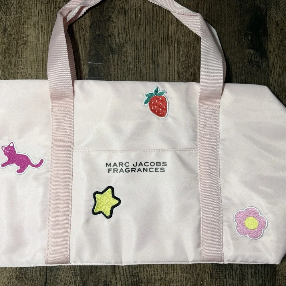 NWT Marc Jacobs Fragrances Pink Duffel Bag Star Cat Strawberry Appliqué Patches - Picture 2 of 11